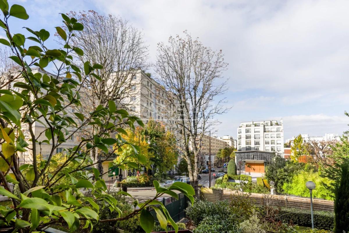 Neuilly Saint-James/Bagatelle - Appartement familial