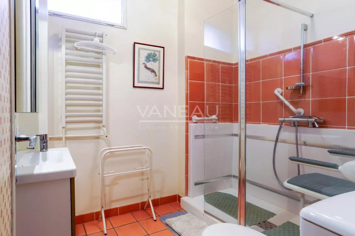 Neuilly Saint-James/Bagatelle - Appartement familial