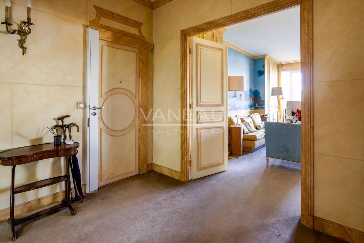 Neuilly Saint-James/Bagatelle - Appartement familial