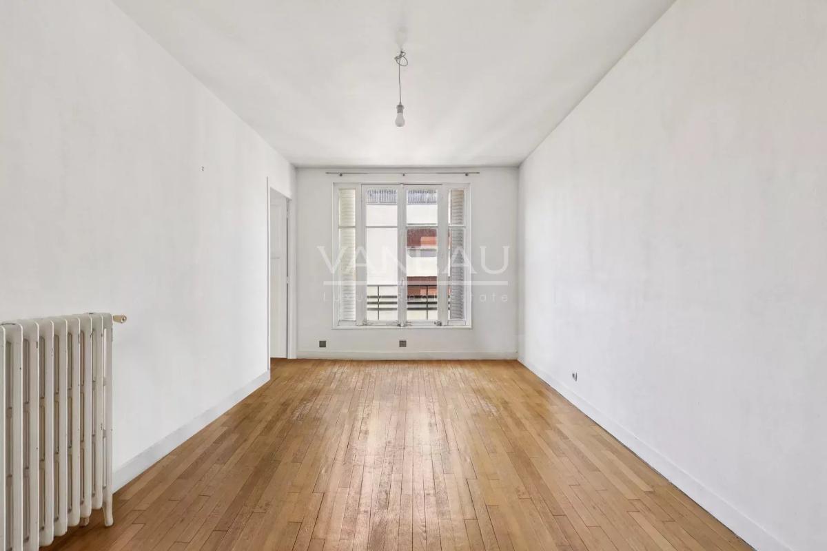 Paris XVe Volontaires – Charmant deux pièces au 5e étage avec as