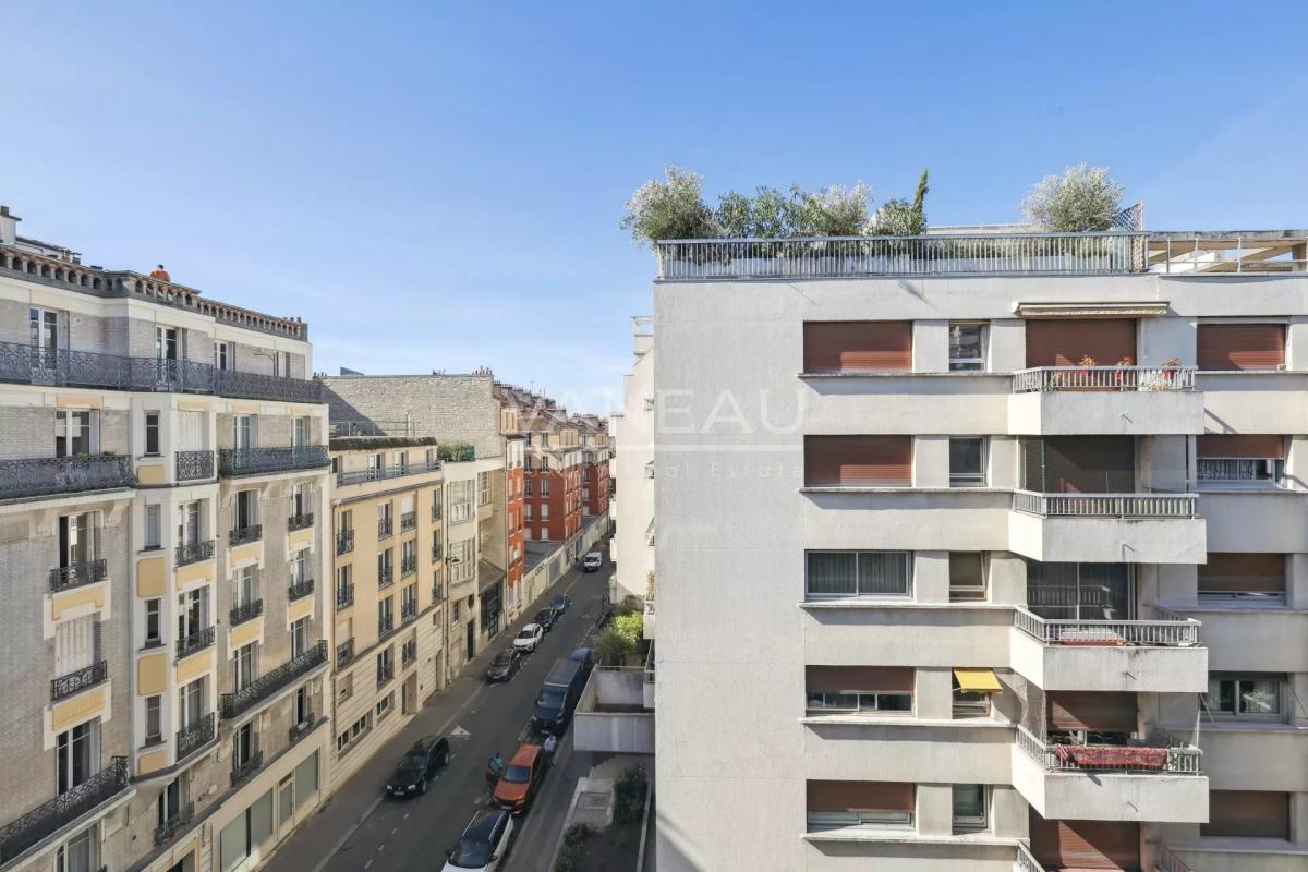 Paris XVe Volontaires – Charmant deux pièces au 5e étage avec as