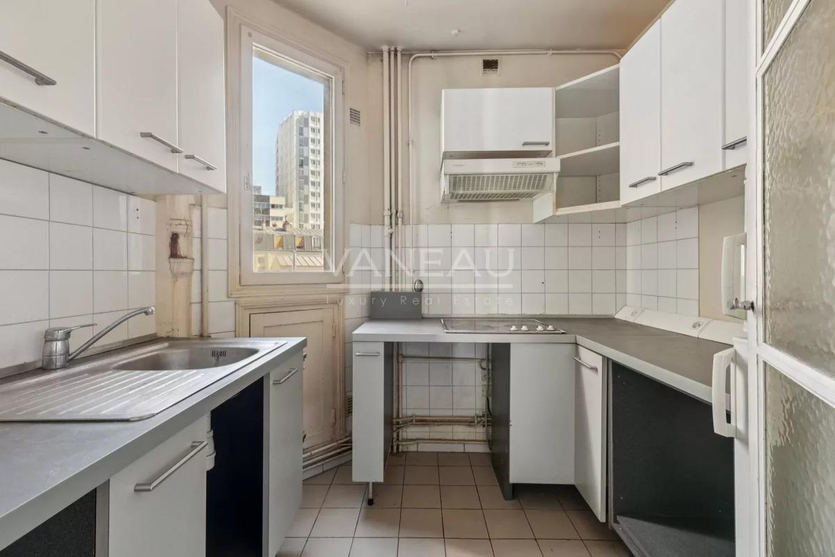 Paris XVe Volontaires – Charmant deux pièces au 5e étage avec as