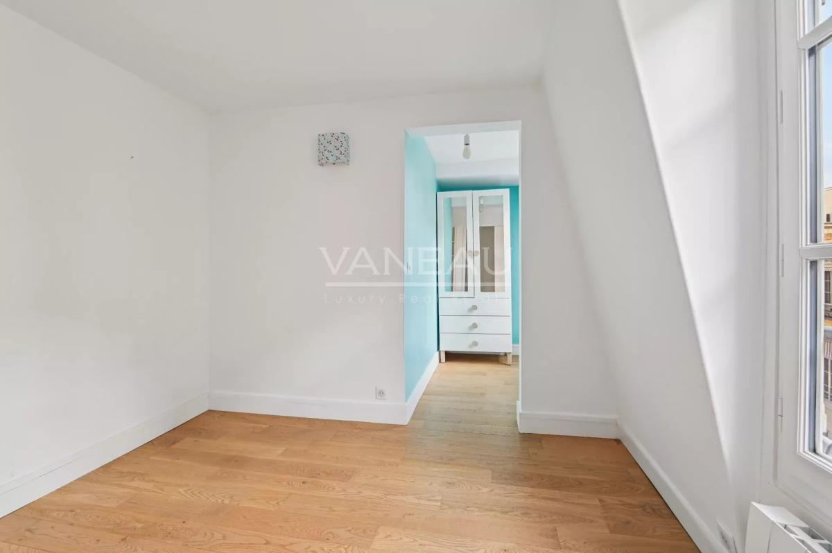 PARIS XII - Appartement familial en duplex - rue de Bourgogne