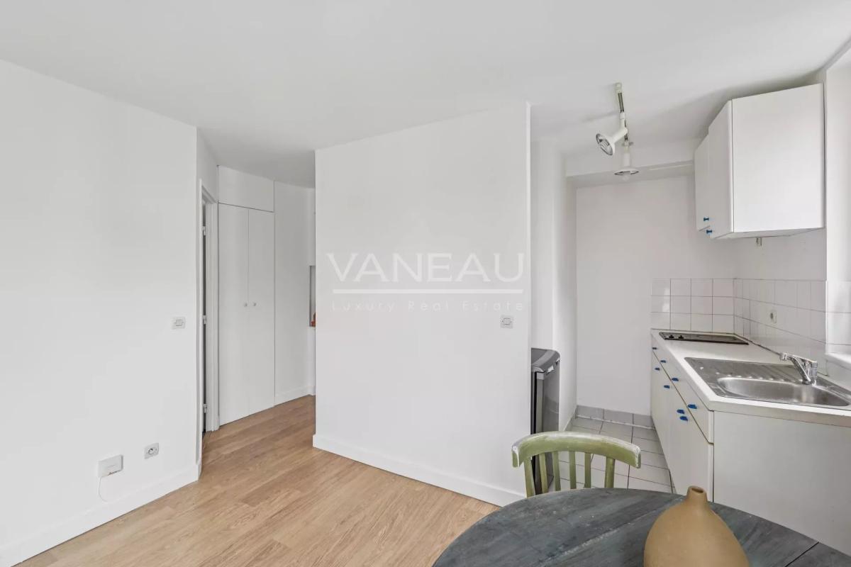 92100 - Boulogne Nord - Charmant petit appartement.