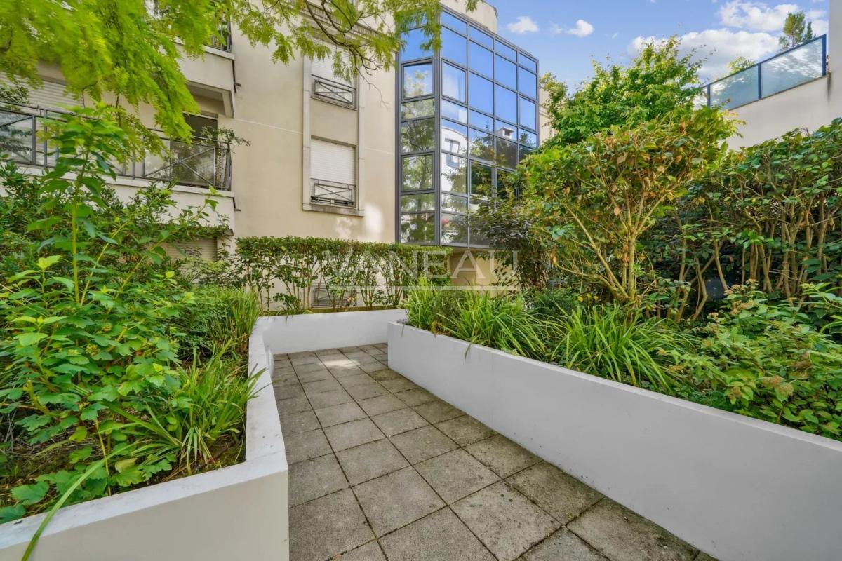 Boulogne Centre/Passages - Appartement familial au calme sur jar