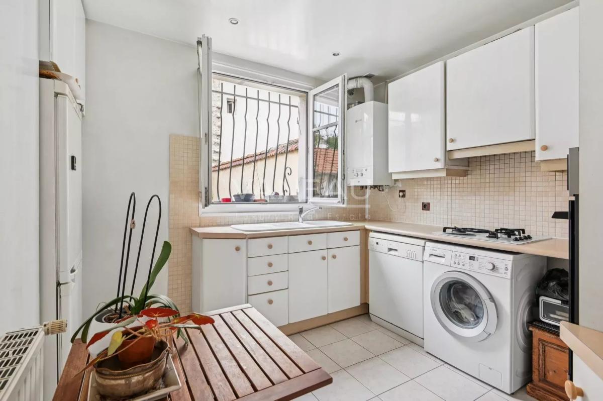 Neuilly sur Seine - Bel ancien - vues jardins