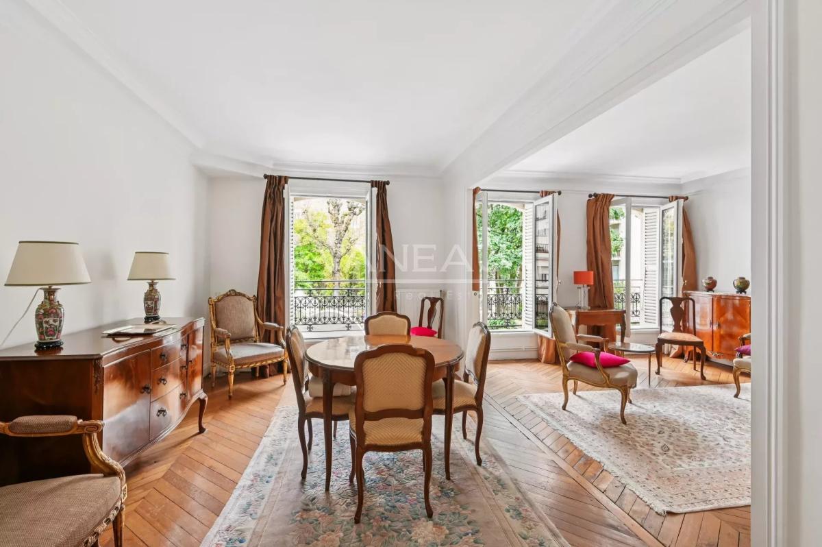 Neuilly sur Seine - Bel ancien - vues jardins