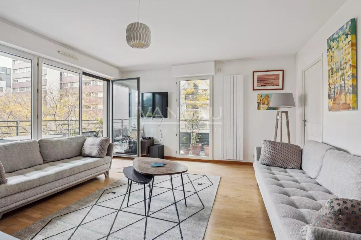 Boulogne-Jean-Jaurès - Appartement familial avec extérieur