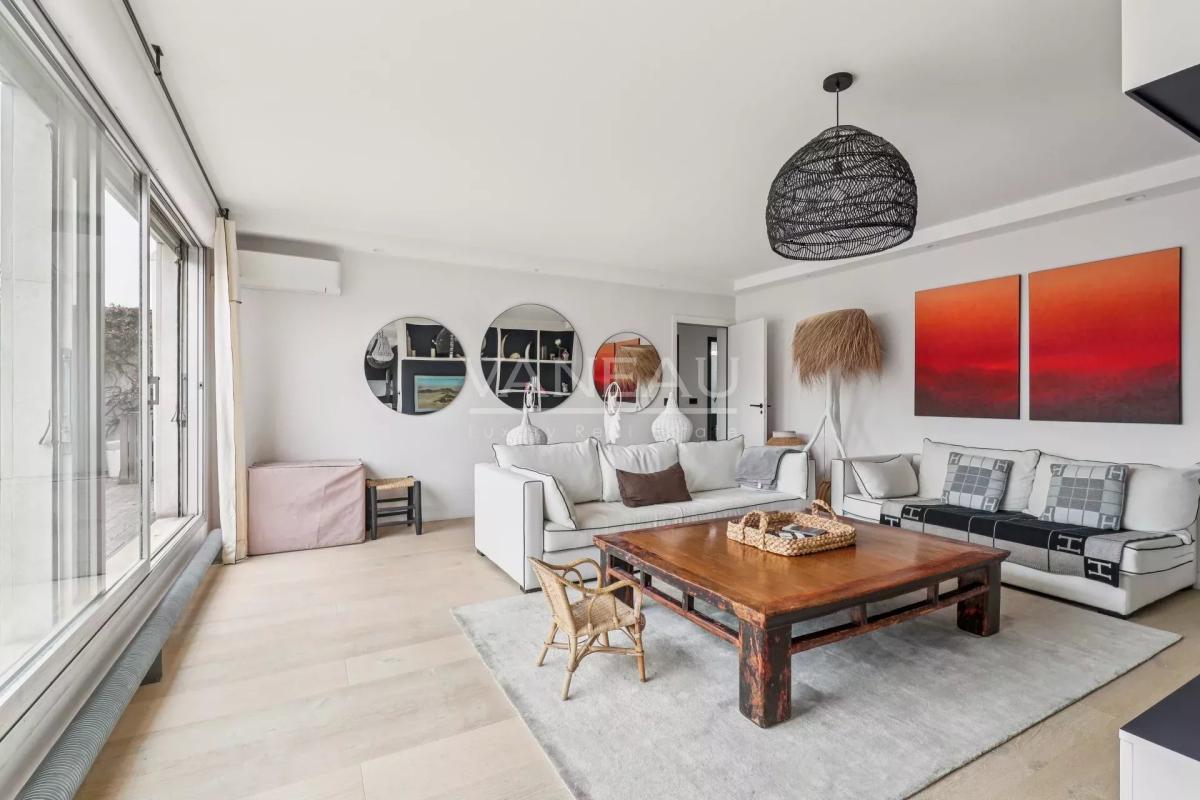 Paris XVII - Parc Monceau - Dernier étage terrasse