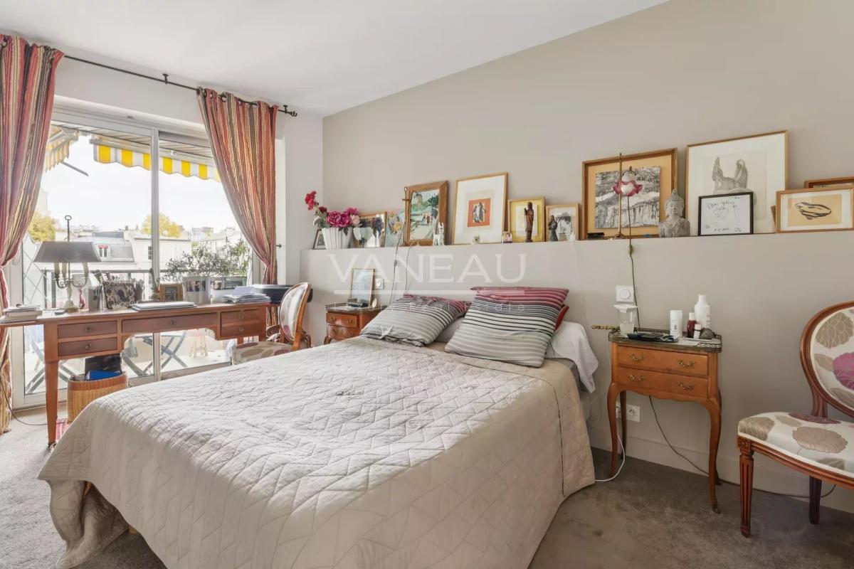 Neuilly/Mairie - Vente en nue-propriété