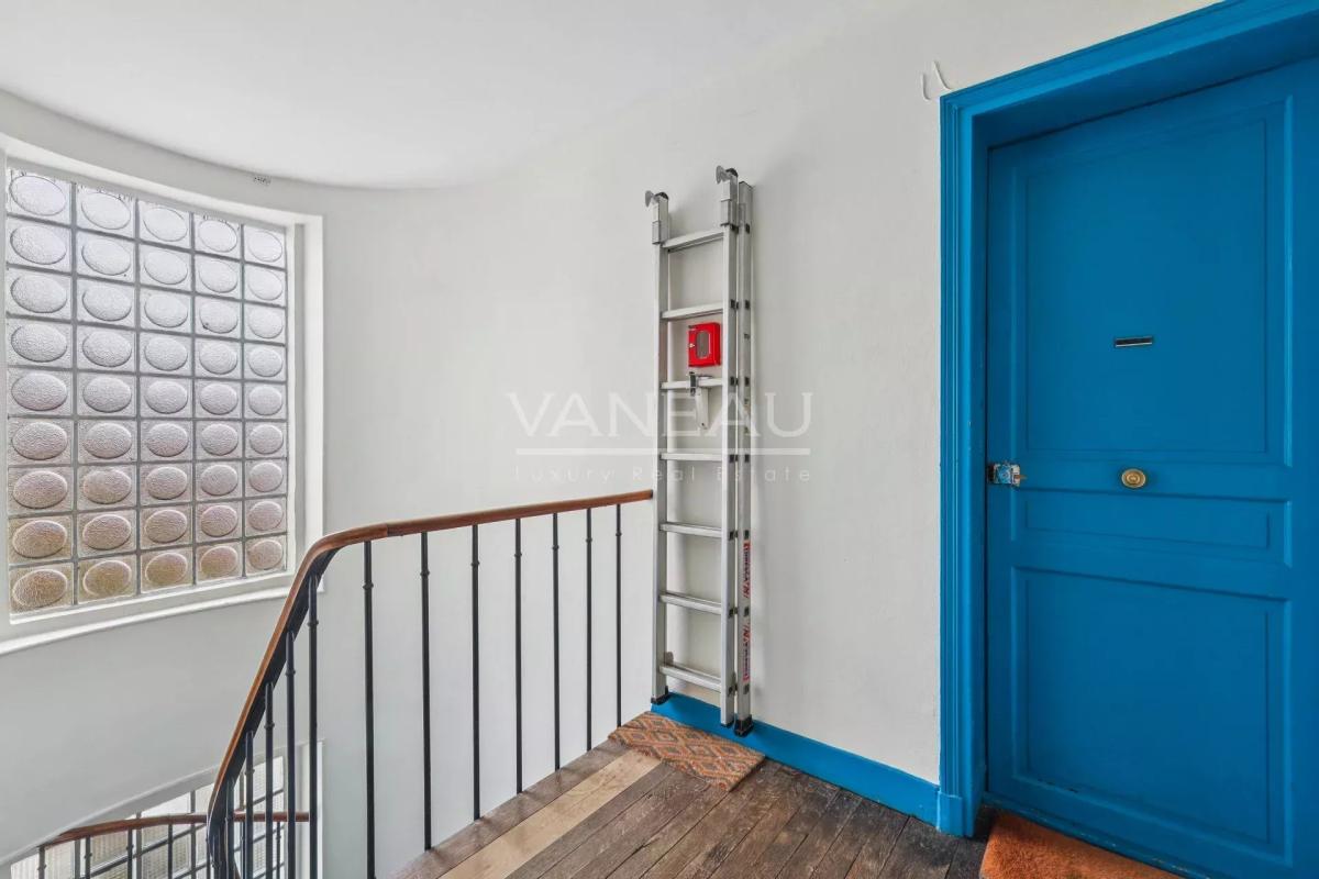 Paris 15ème Boucicaut - 3 pièces avec balcon et vue  dégagée sur