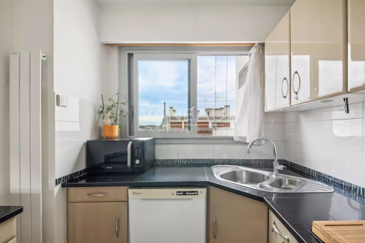 Paris XVe – Boucicaut / Charles Michels : Appartement dernier ét