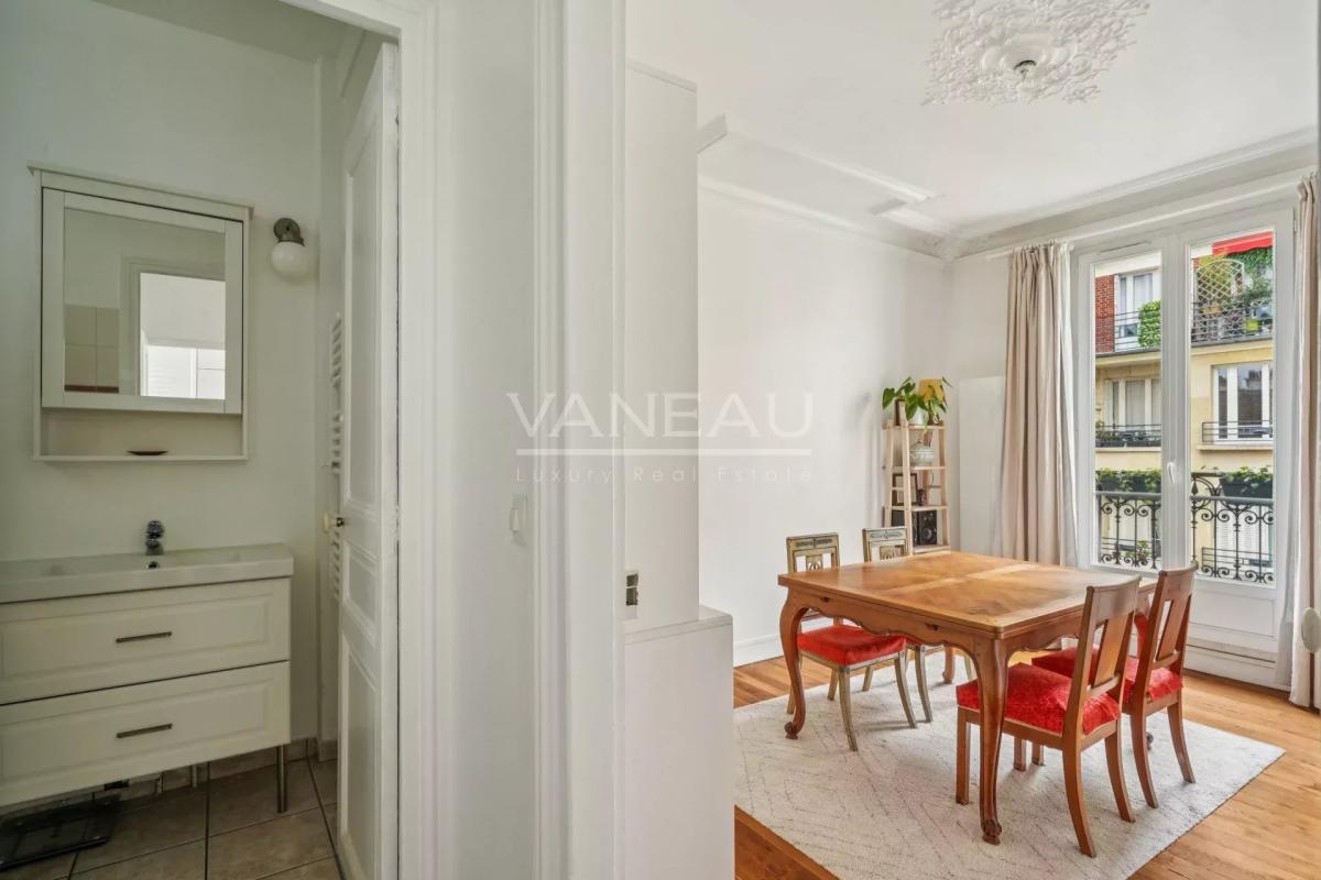 PARIS XV - Villa Poirier : Charmant appartement haussmannien