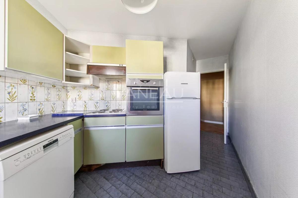 Appartement familial avec deux balcons terrasses