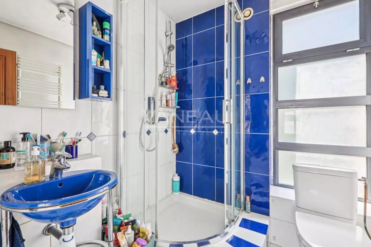 Quatre chambres et une grande pièce de vie