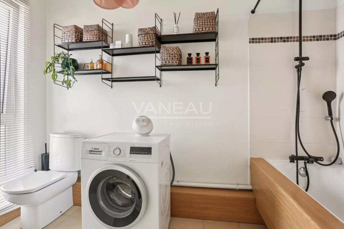 COUP DE CŒUR – DERNIER ÉTAGE - TERRASSE - CLIMATISATION