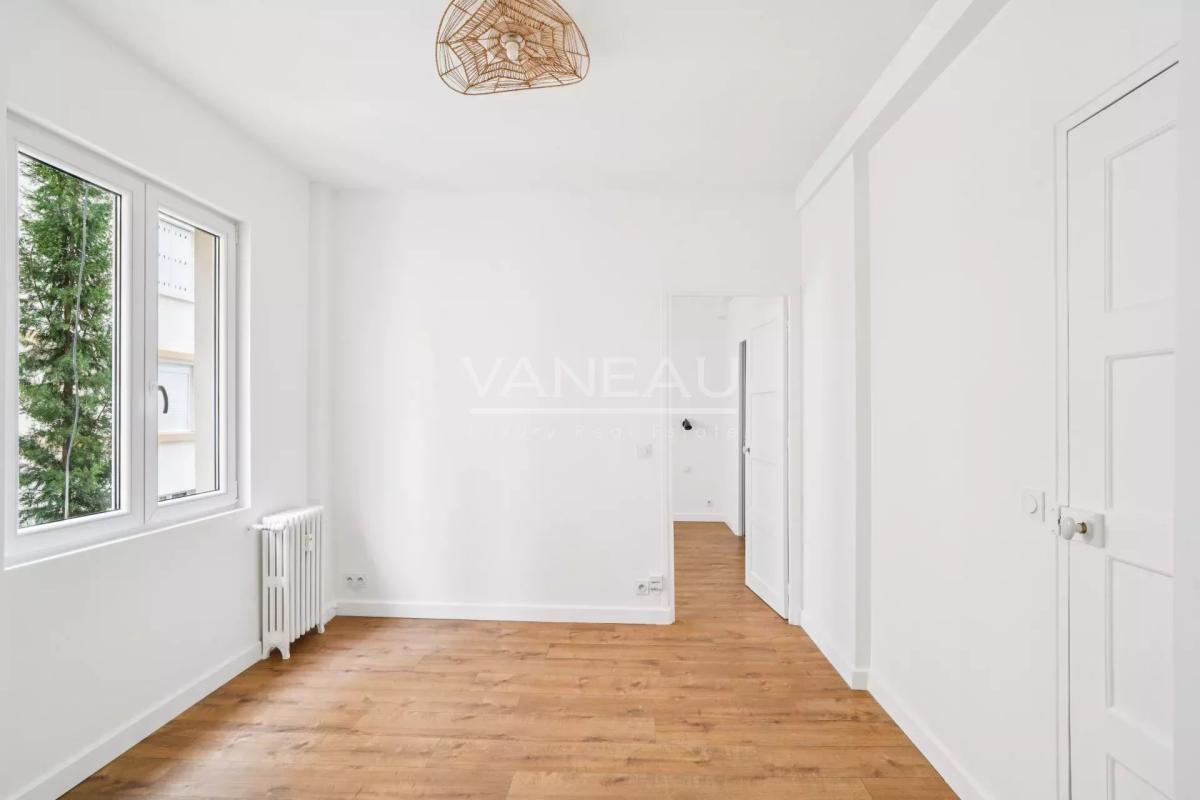 BOULOGNE CENTRE - 2 DEUX PIECES EN PARFAIT ETAT