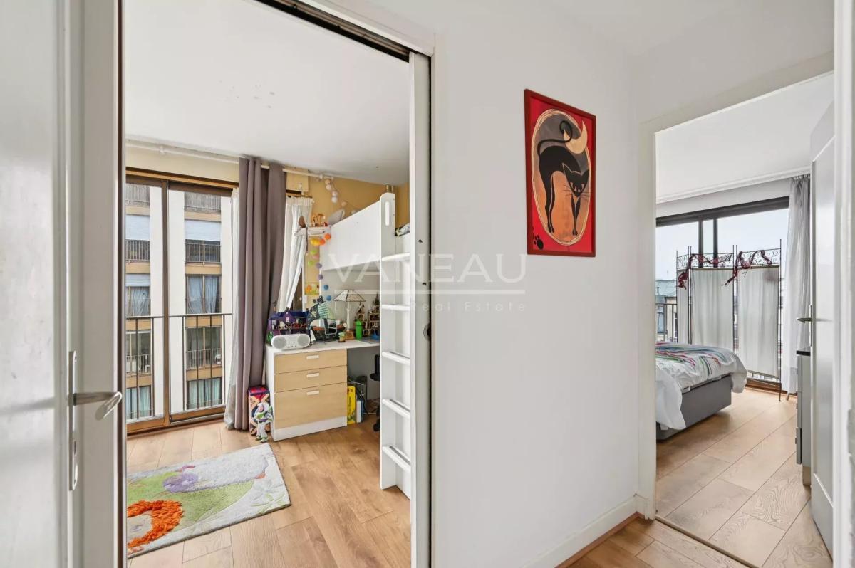 PARIS XV - Pasteur / Montparnasse - Appartement trois pièces