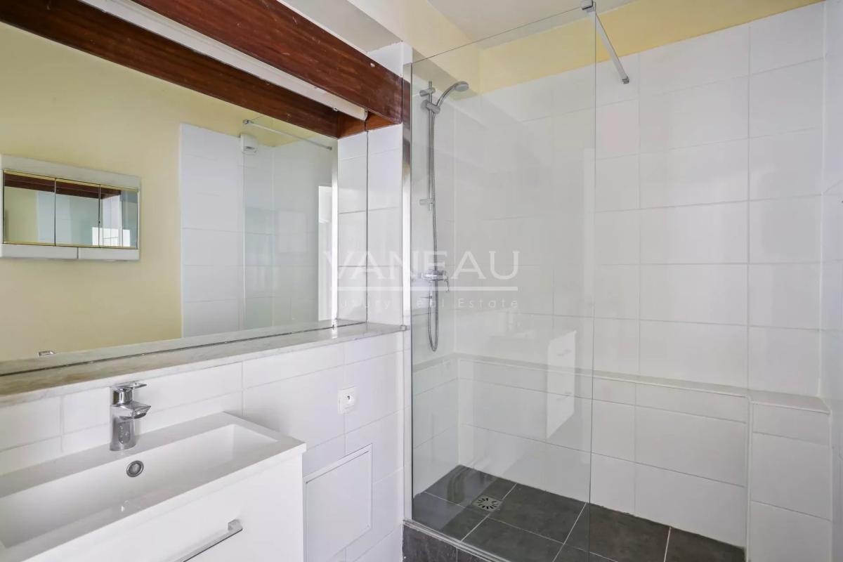 Paris 15ème Convention-Alleray - 3 pièces avec terrasse sans vis