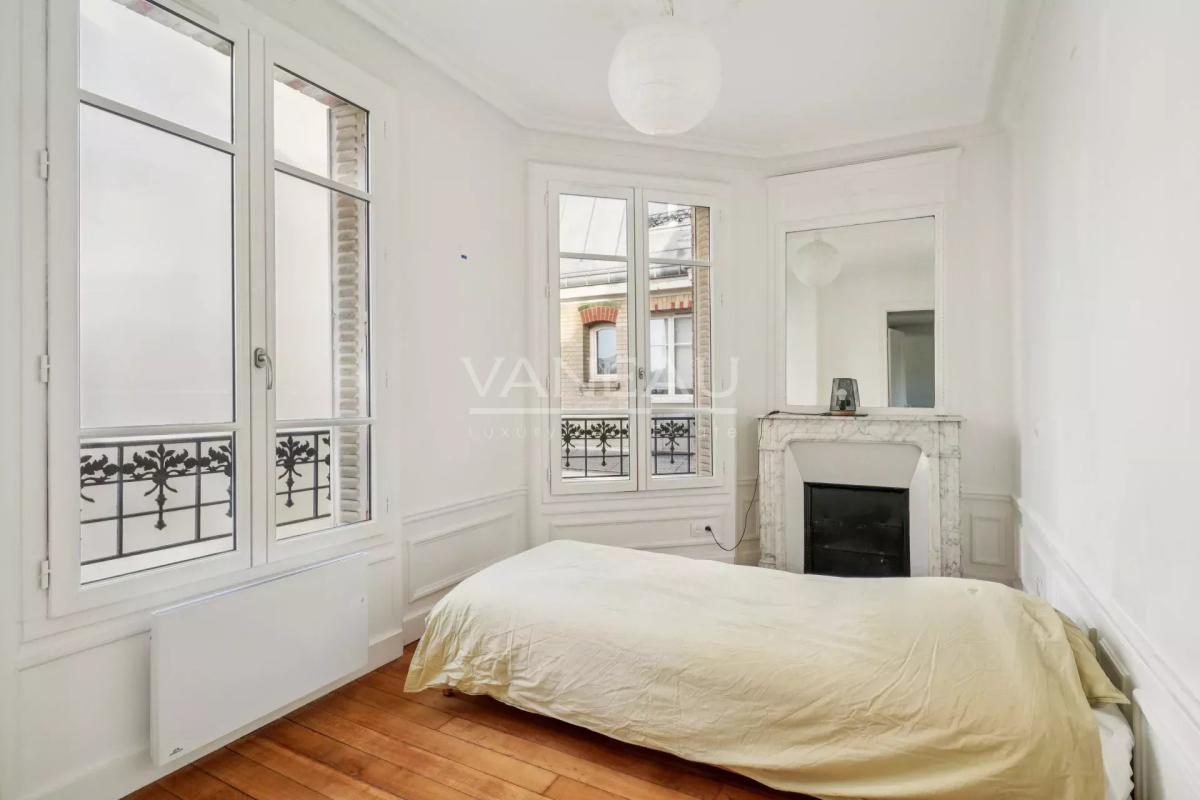 LOCATION MEUBLÉE - 3 PIÈCES