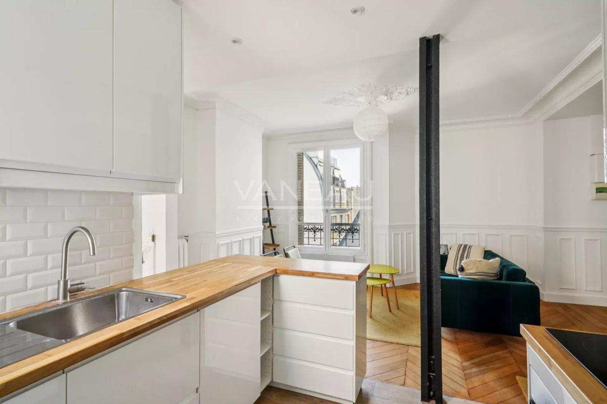 LOCATION MEUBLÉE - 3 PIÈCES