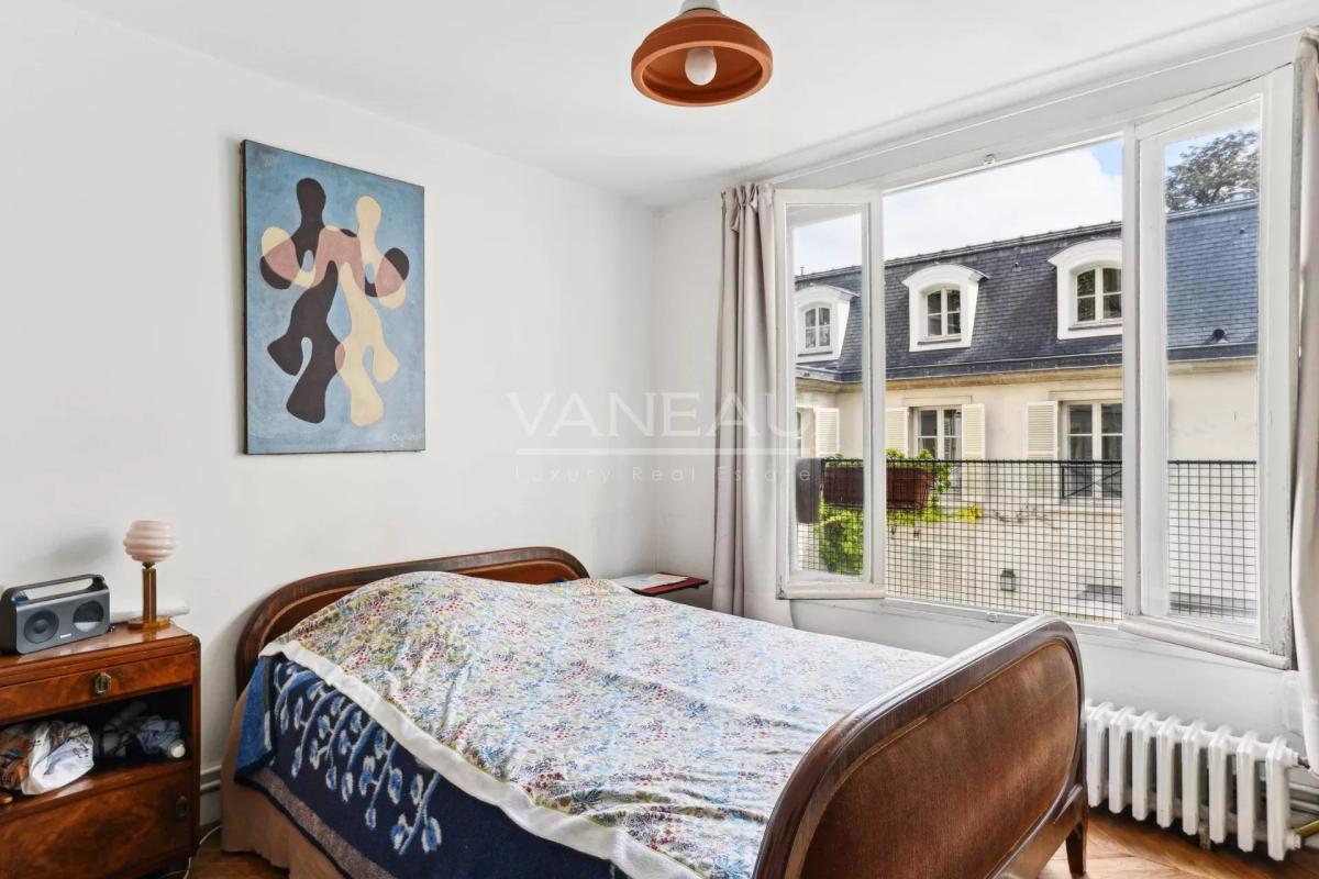 Avenue Gabriel - Duplex de charme