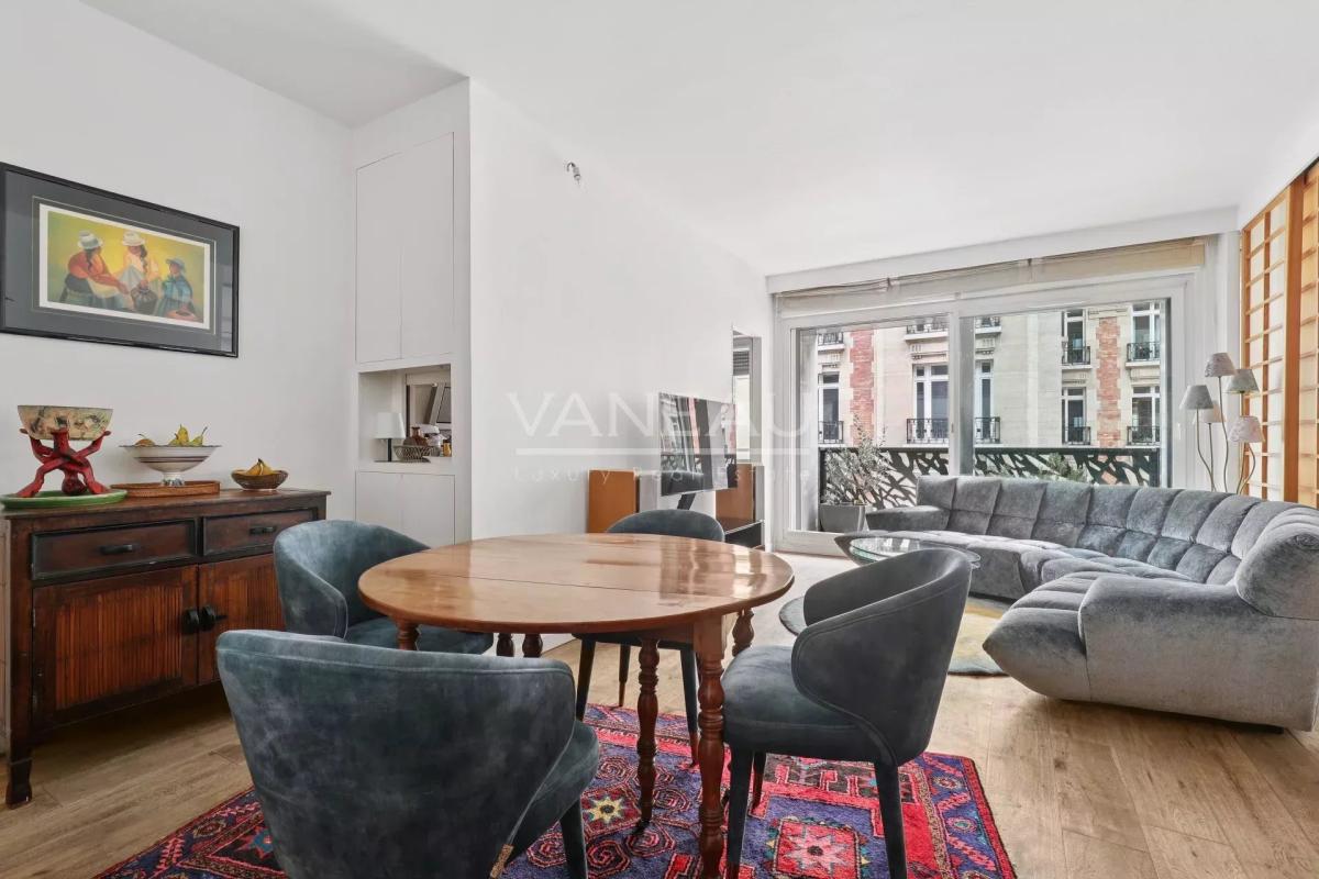 Paris VIII - Pied à Terre - Balcon