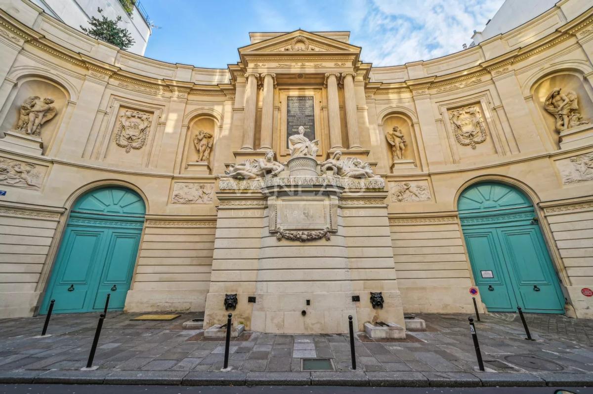 Exclusivité un studio Angle Bac /Grenelle