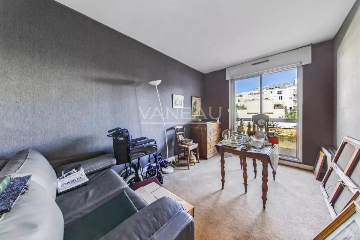 Appartement familial avec deux balcons terrasses