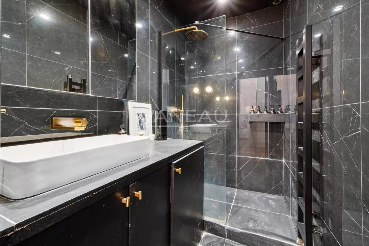 Paris VIe - Proche Bon Marché