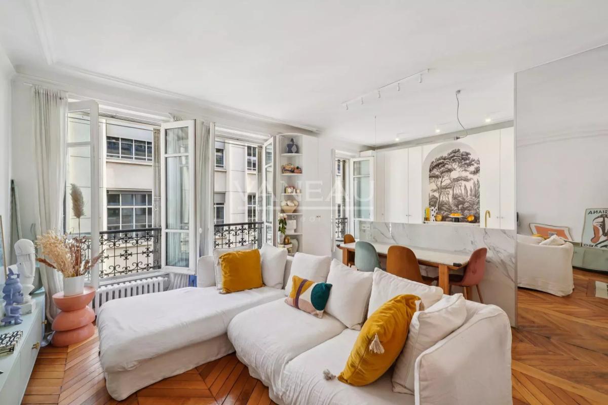 Paris VIe - Proche Bon Marché