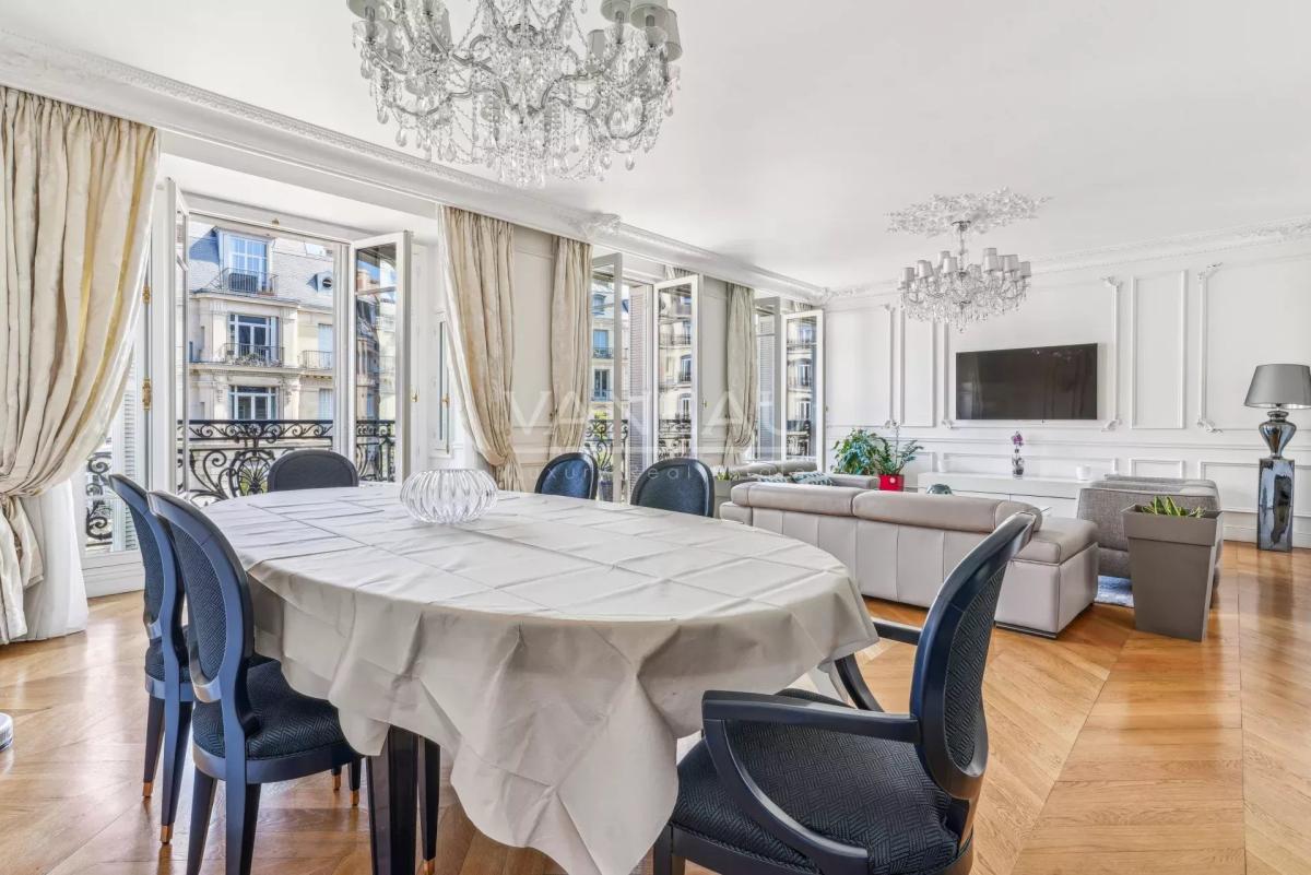 Paris XVIIe - Courcelles / Ternes - Appartement familial de 150m