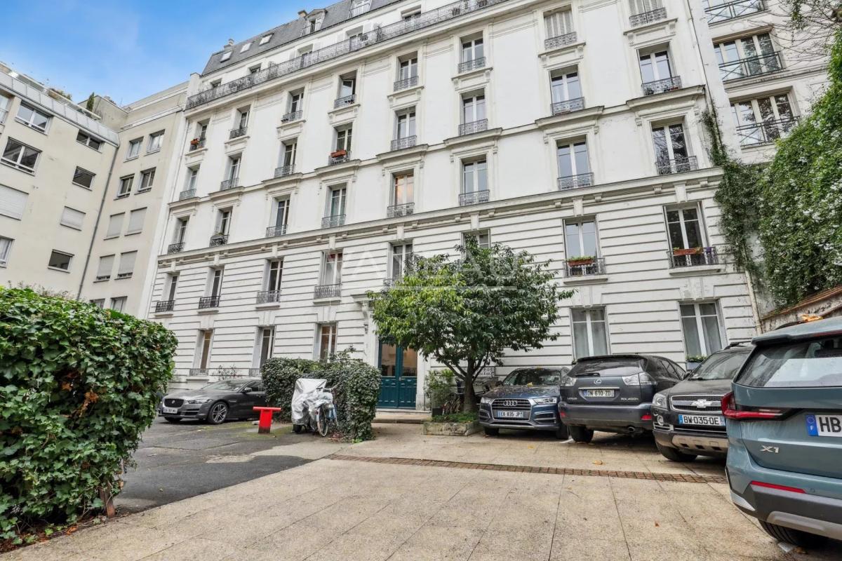 Luxembourg - Appartement 89m² - 3ème étage au calme sur cours ar