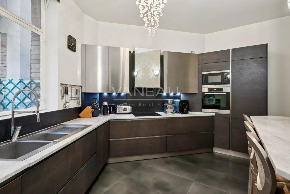 Neuilly-Bois de Boulogne -Appartement de réception d’exception