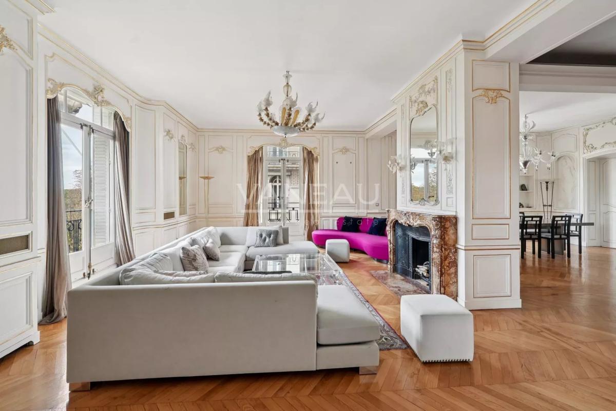 Neuilly-Bois de Boulogne -Appartement de réception d’exception