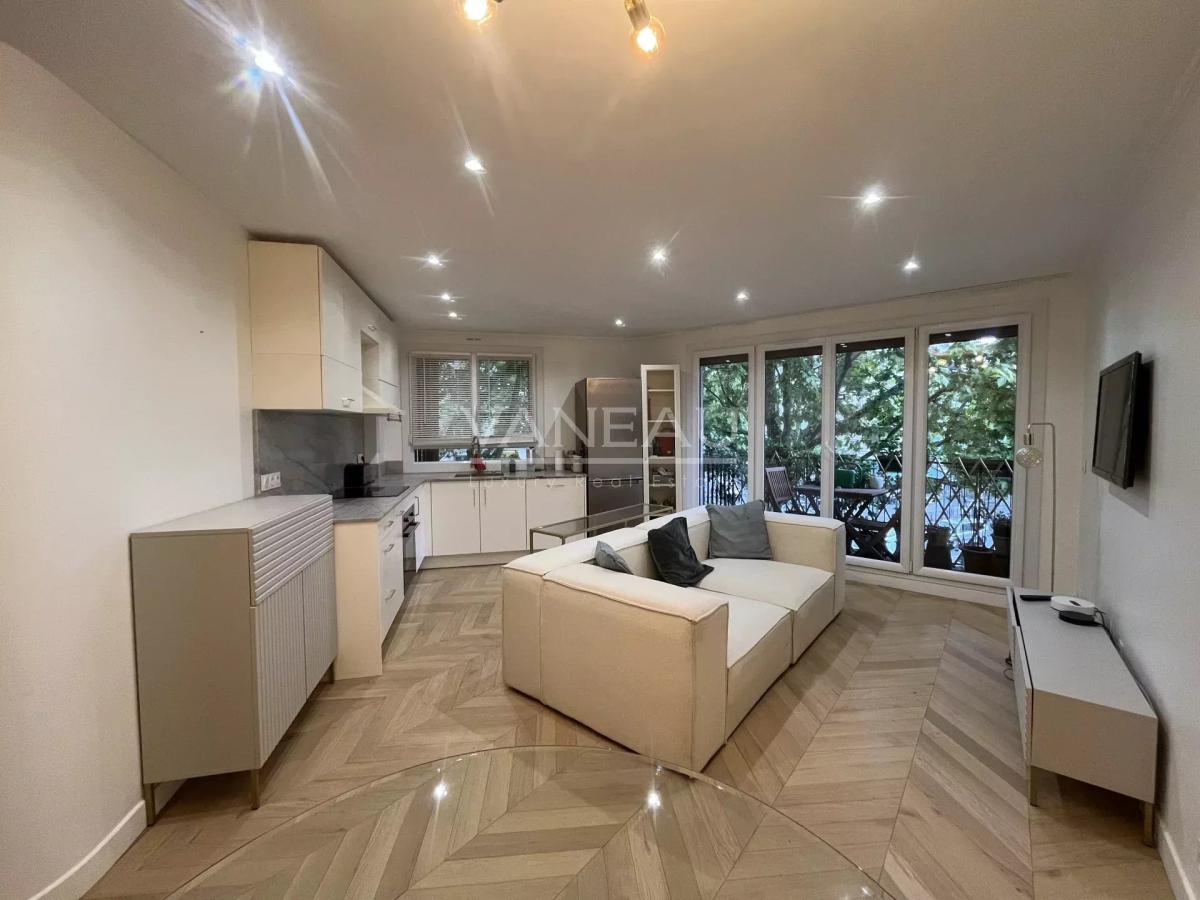 Appartement 2 Pièces - Quartier · Clignancourt · Grandes Carrièr