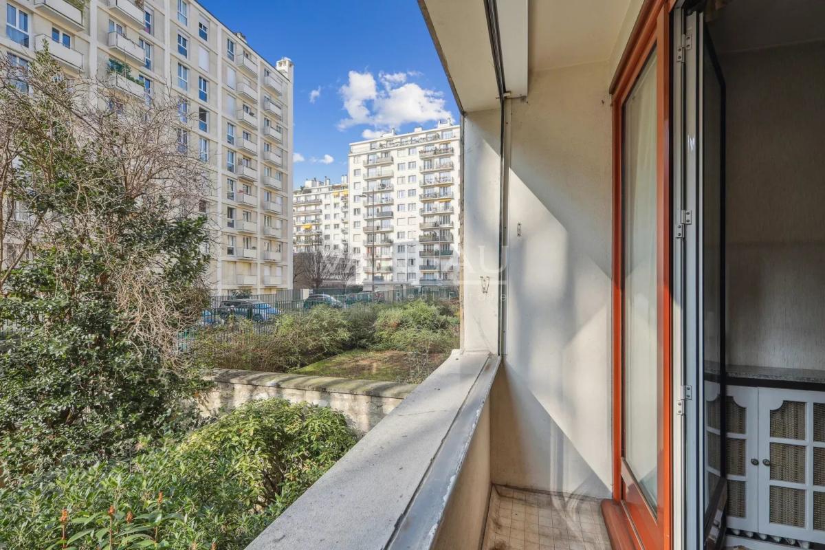 Paris XVe - Appartement quatre pièces avec loggia