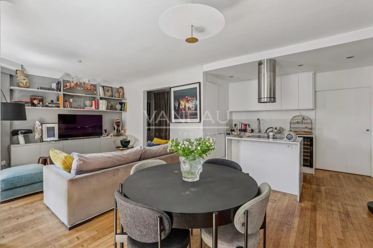 Paris XVI -  Boileau - Claude Lorrain -  Appartement deux chambr