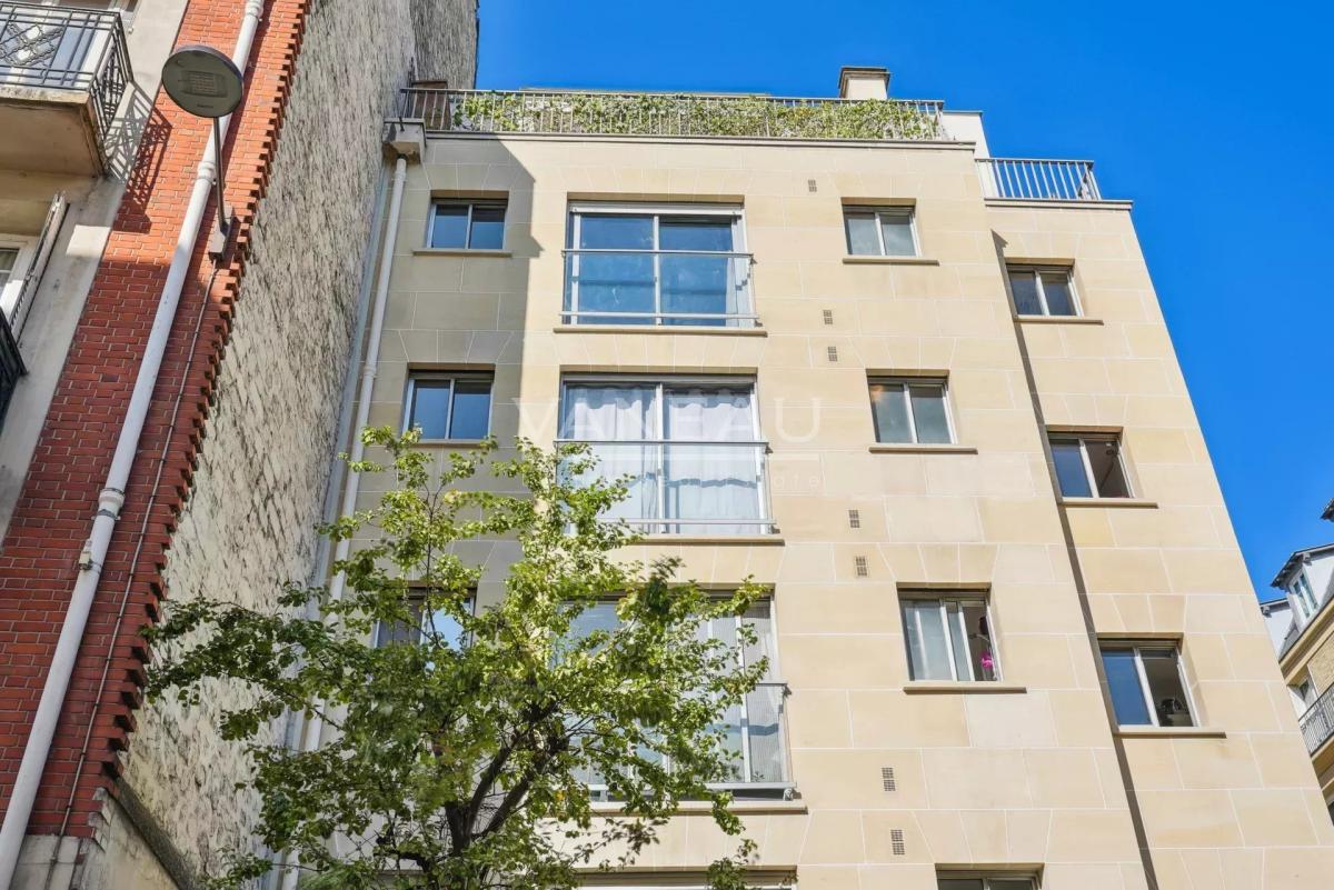 Paris XVIème - Studio - Etage élevé