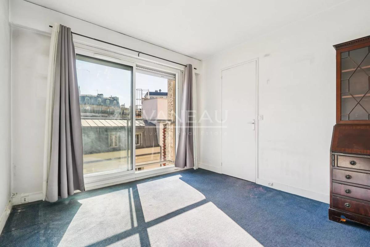 Paris XVIème - Studio - Etage élevé