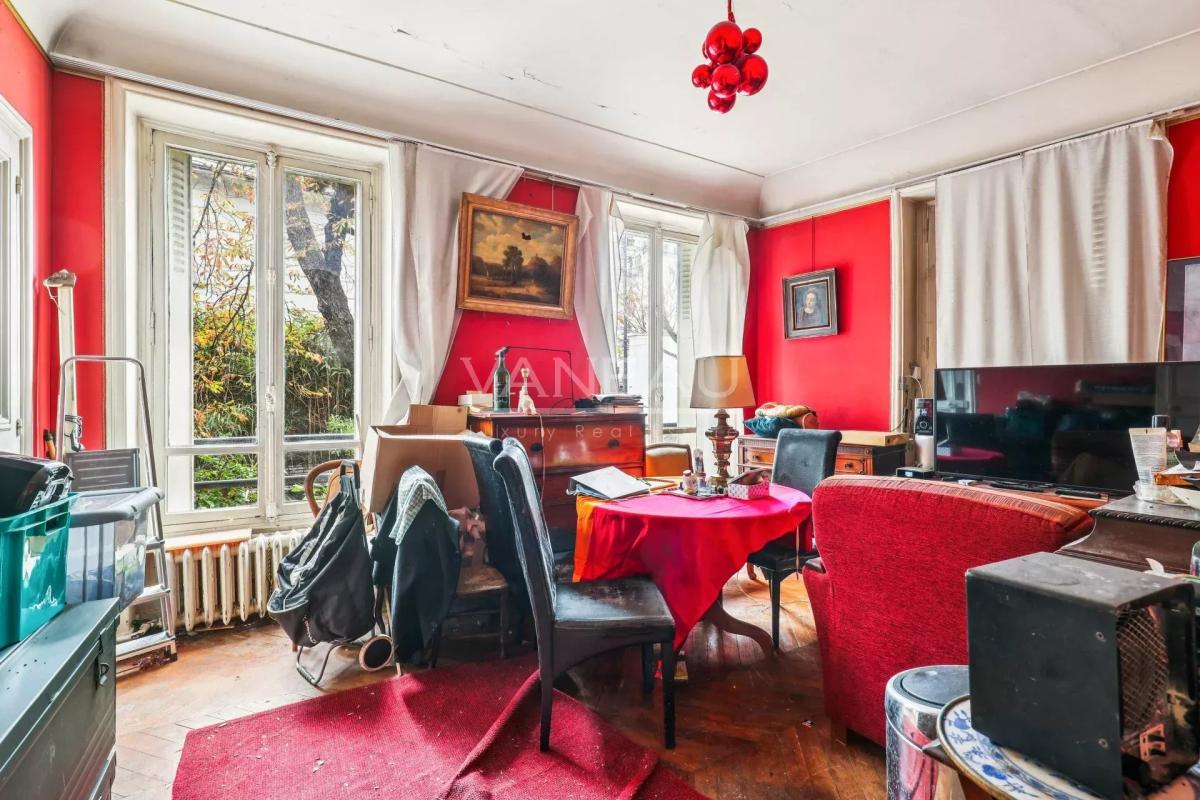 Paris XIIe - Bel-Air - Hôtel particulier avec jardin de 280 m2