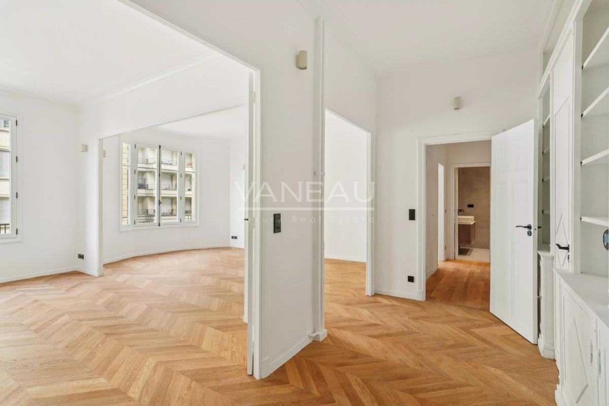 Appartement de 131 m² rénové avec prestations haut de gamme – 3ᵉ