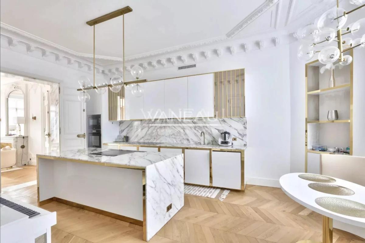 PARIS VIIIe - Faubourg du Roule