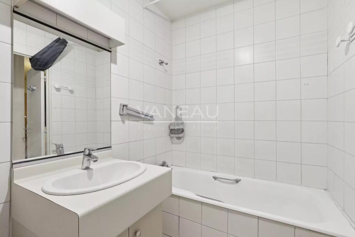 Paris 12e - Studio meublé - Lumière