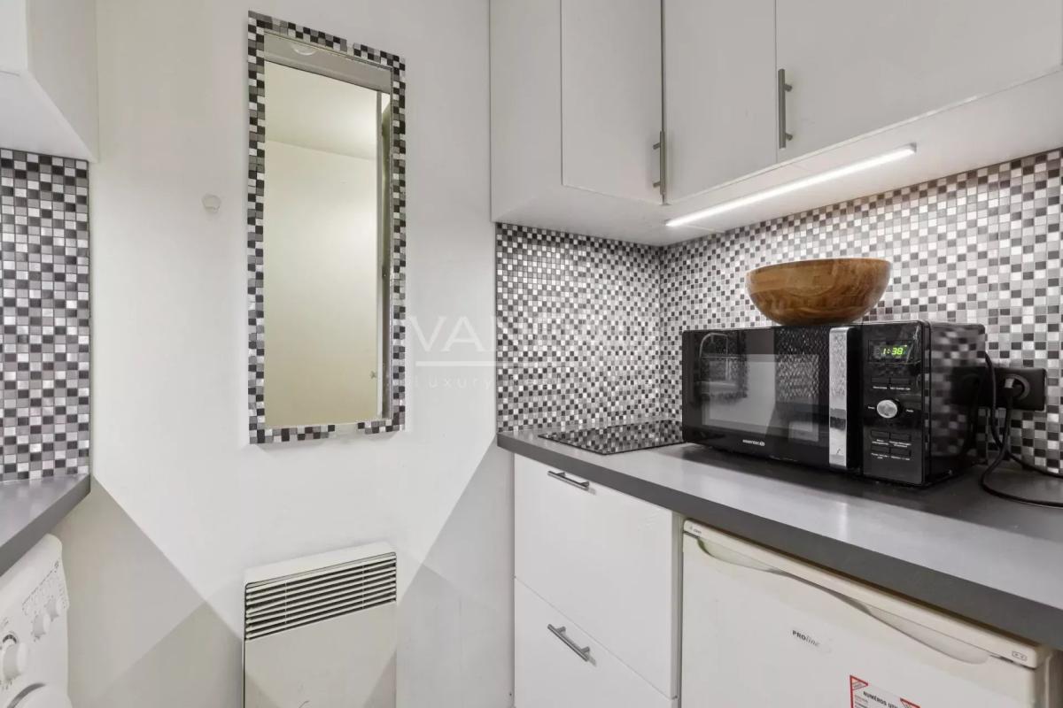 Paris 12e - Studio meublé - Lumière