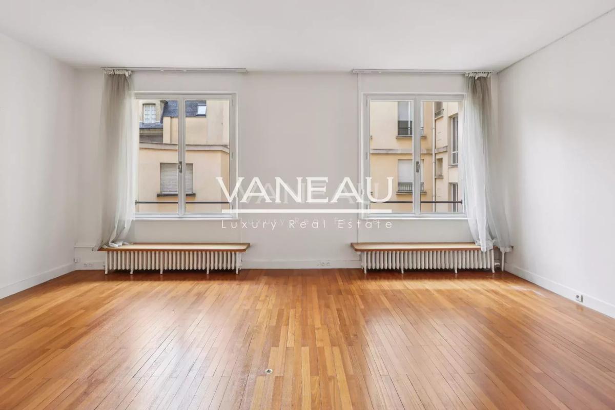 Quai de Béthune  – Appartement 117 m² + studio 14 m²