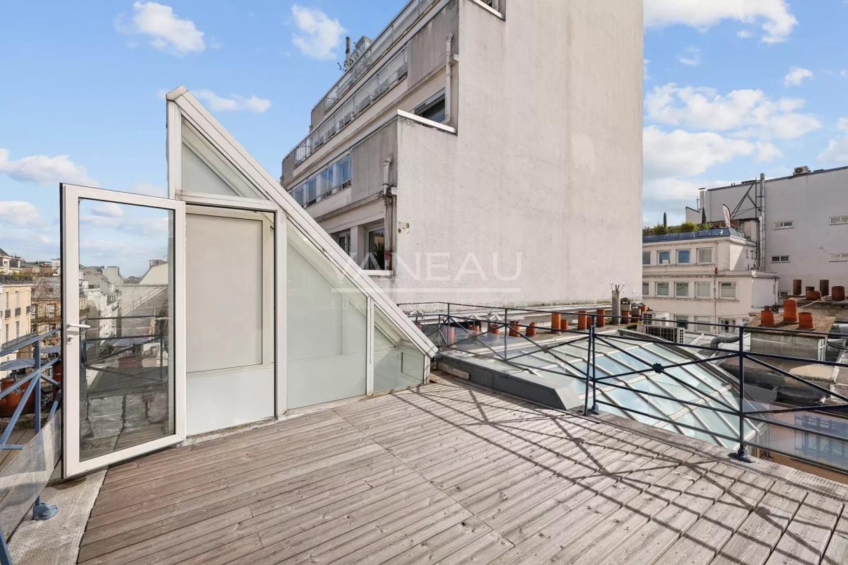 Paris VIII - Saint Philippe du Roule - Appartement avec terrasse