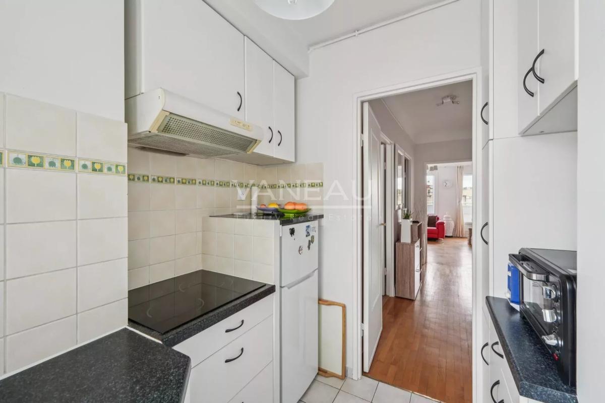 PARIS XVIème - Boileau - Balcons