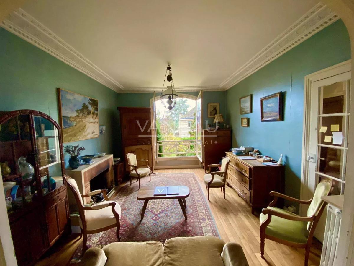 Sèvres - Quartier Brancas, rive droite - Maison meulière classée