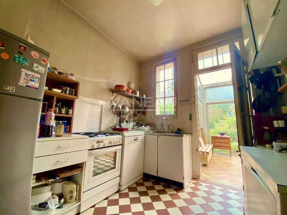 Sèvres - Quartier Brancas, rive droite - Maison meulière classée